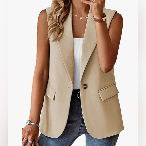 Jackets & Blazers - Timeless Business Casual Design Vest - Elevate your wardrobe! Large